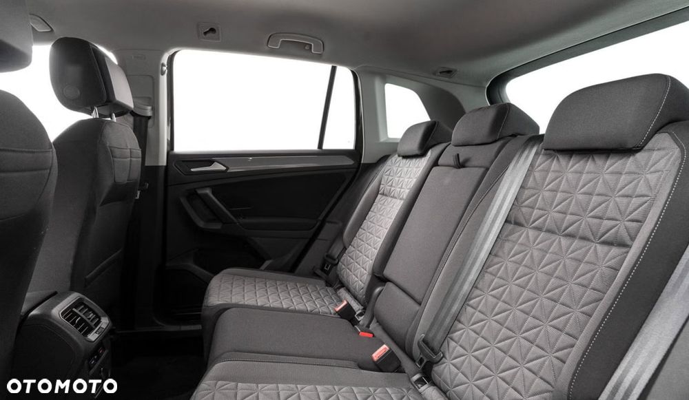 Volkswagen Tiguan 1.4 eHybrid OPF DSG Life - 12