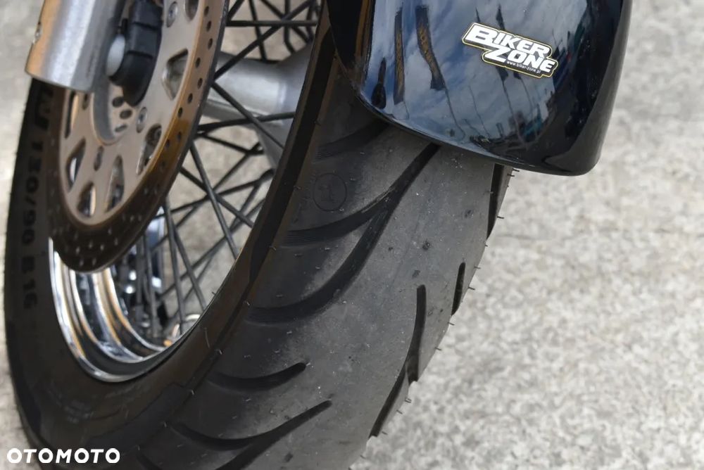 Suzuki VL 800 Volusia - Boulevard C50 - 22