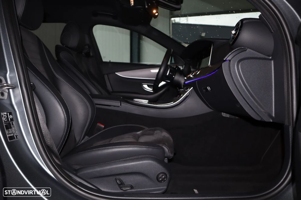 Mercedes-Benz E 300 e AMG Line - 20