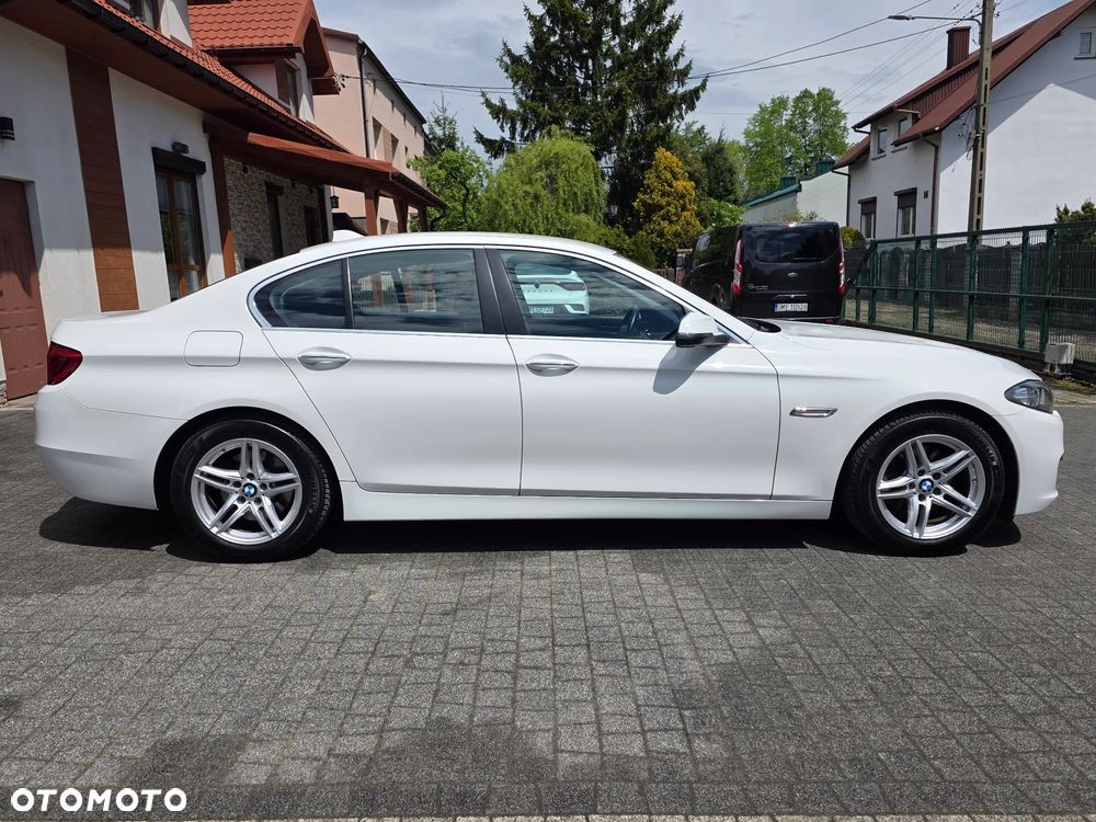 BMW Seria 5 520d - 12