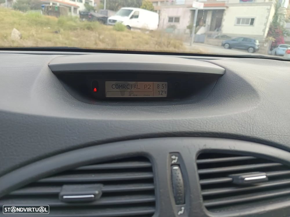 Renault Laguna 1.9 dCi Privilège Luxe - 22