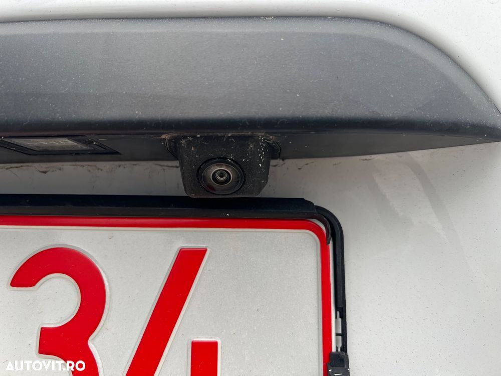 Mercedes-Benz Vito - 25