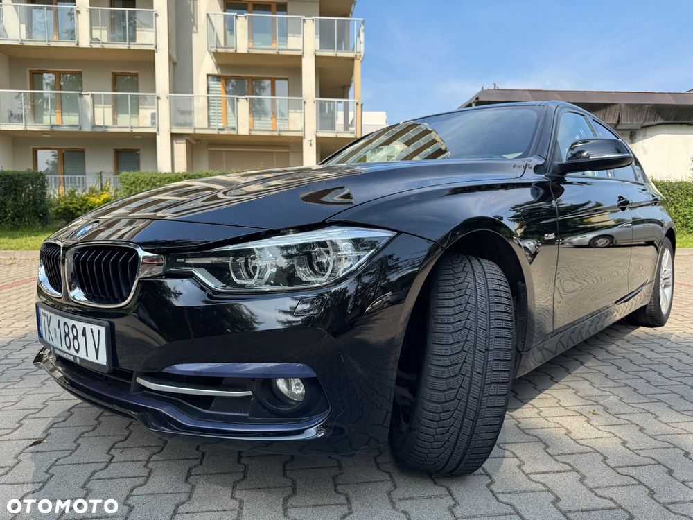BMW Seria 3 318i - 33