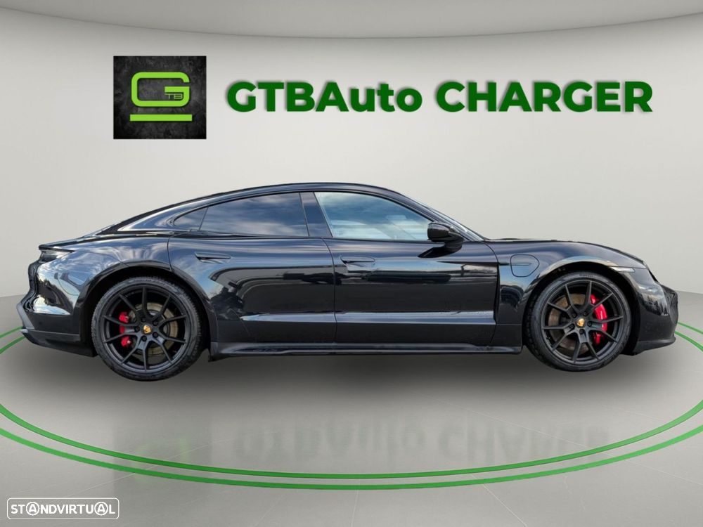 Porsche Taycan - 5