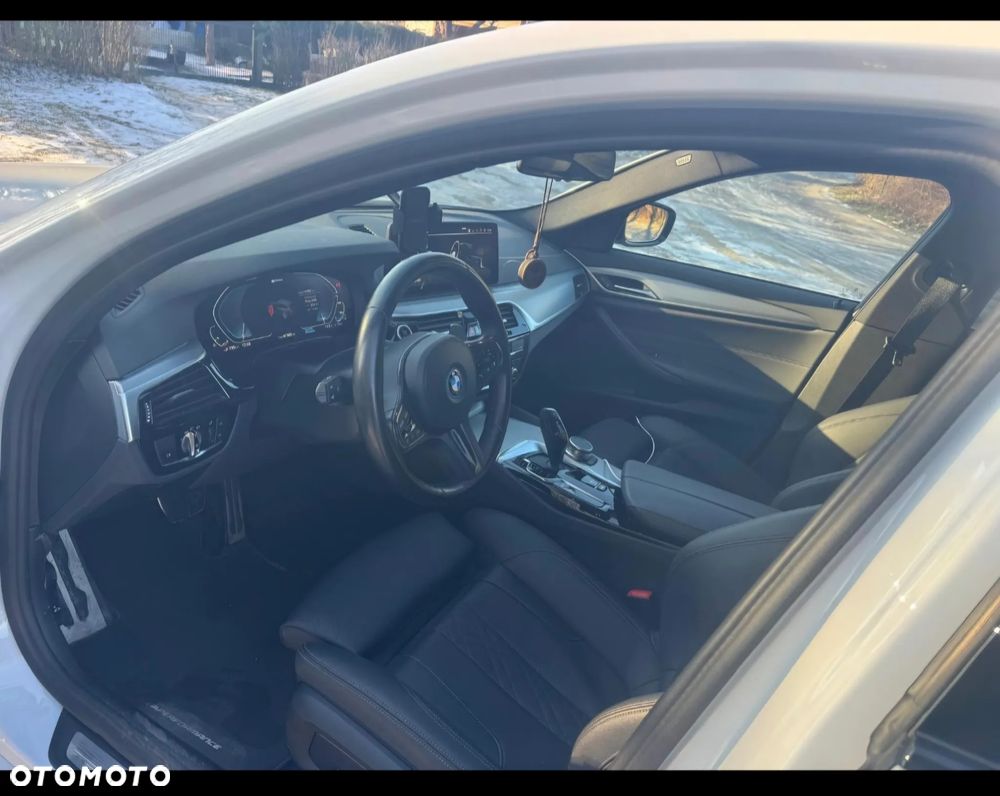 BMW Seria 5 530e xDrive Luxury Line sport - 5