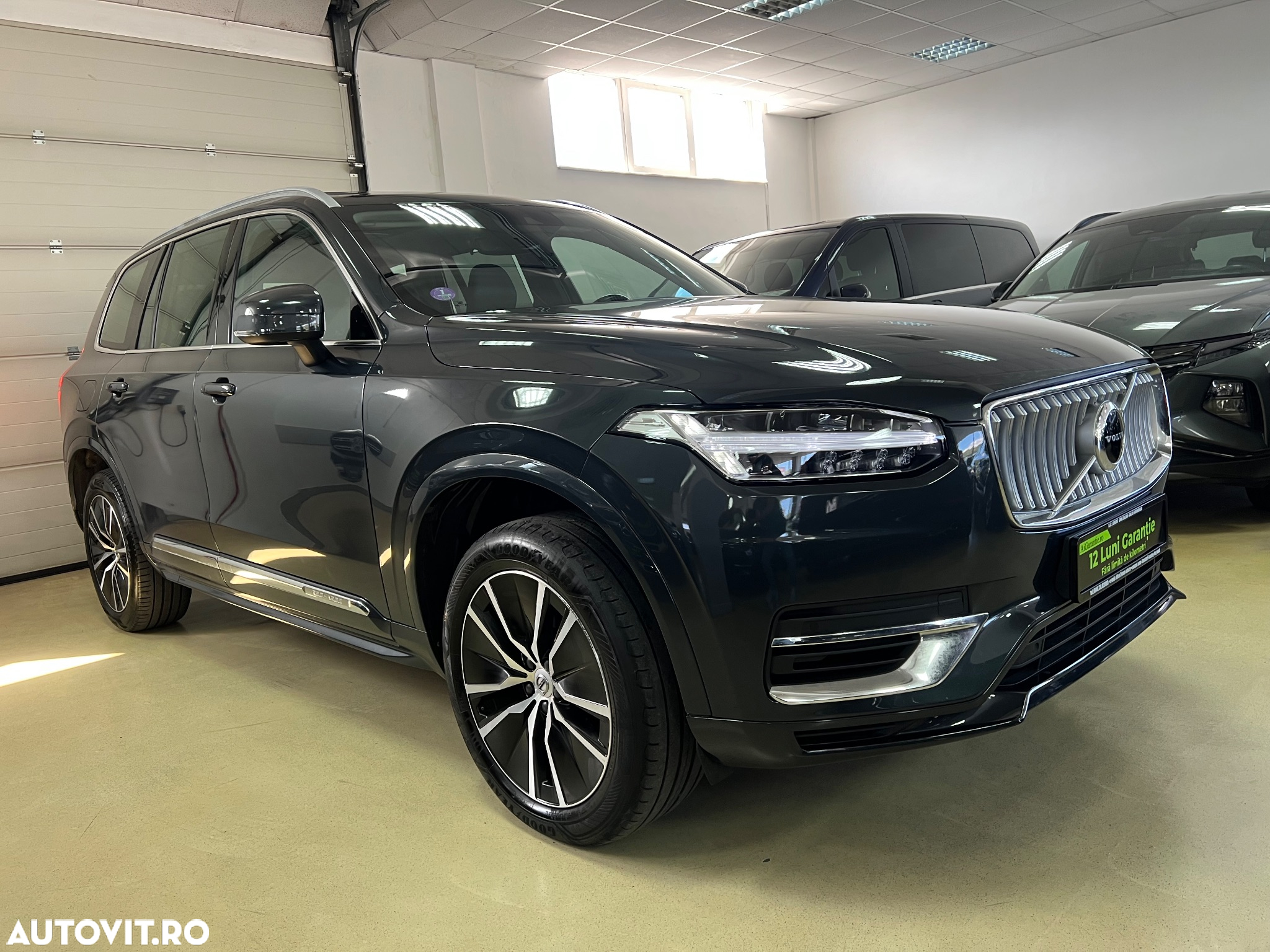 Volvo XC 90 T8 AWD Recharge Geartronic Inscription Edition - 3