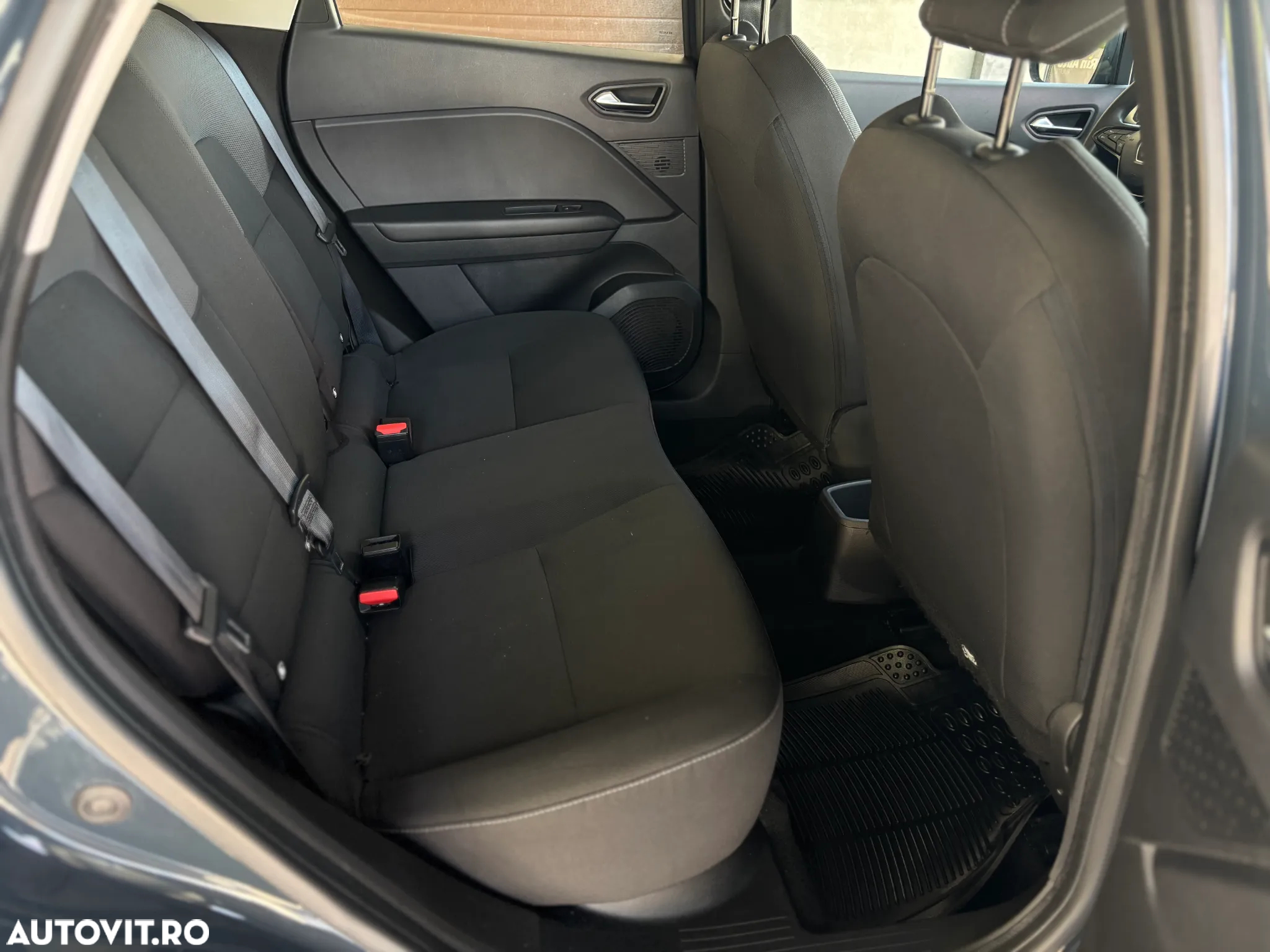 Renault Captur TCe 90 Life - 16