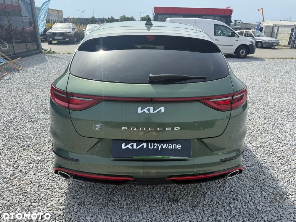 Kia ProCeed - 7