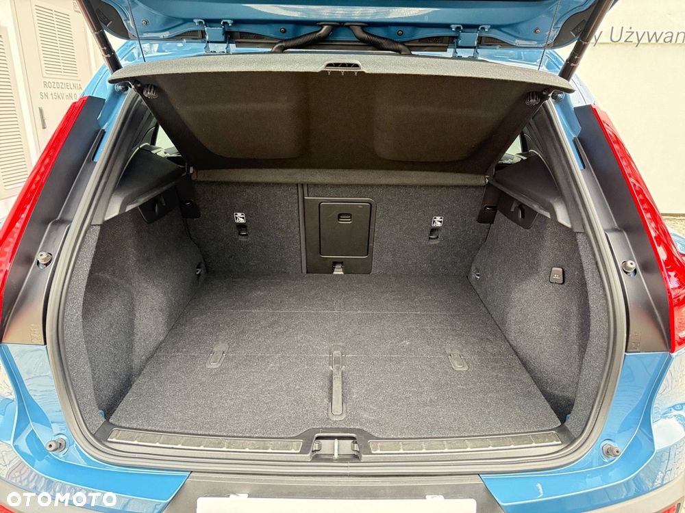 Volvo XC 40 - 29