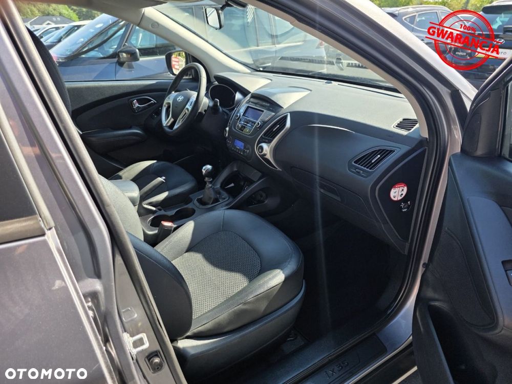 Hyundai ix35 - 23