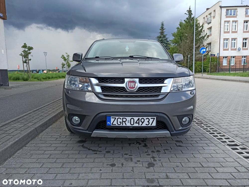 Fiat Freemont 2.0 Multijet Lounge AWD - 4
