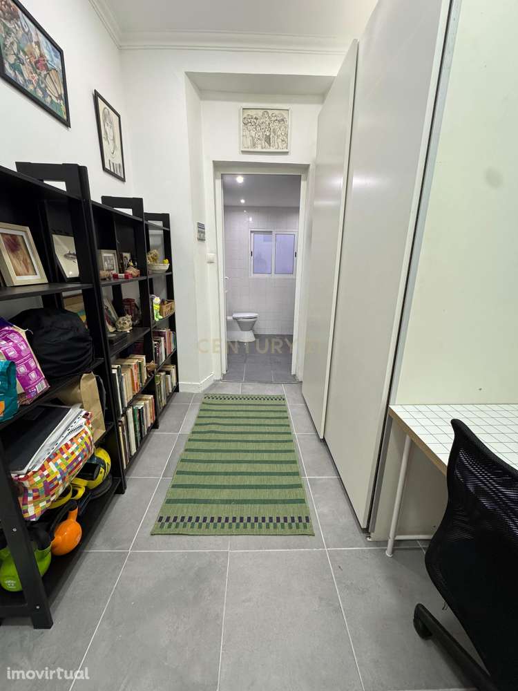 T1 + 1 com Logradouro - Campolide - Grande imagem: 3/19