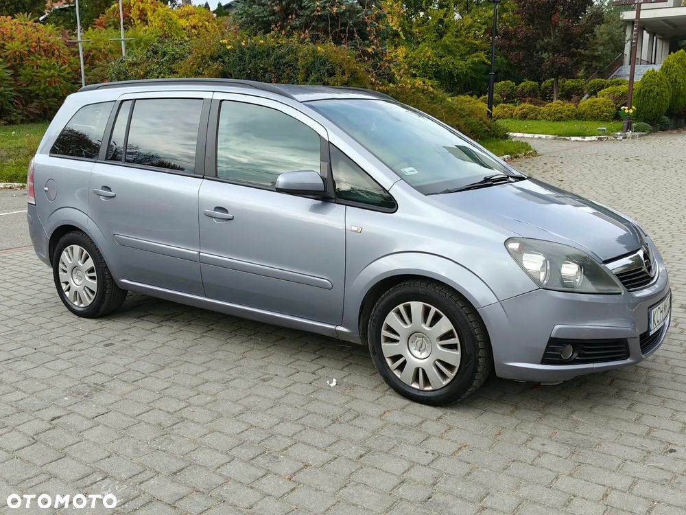 Opel Zafira 1.8 Family Plus - 21