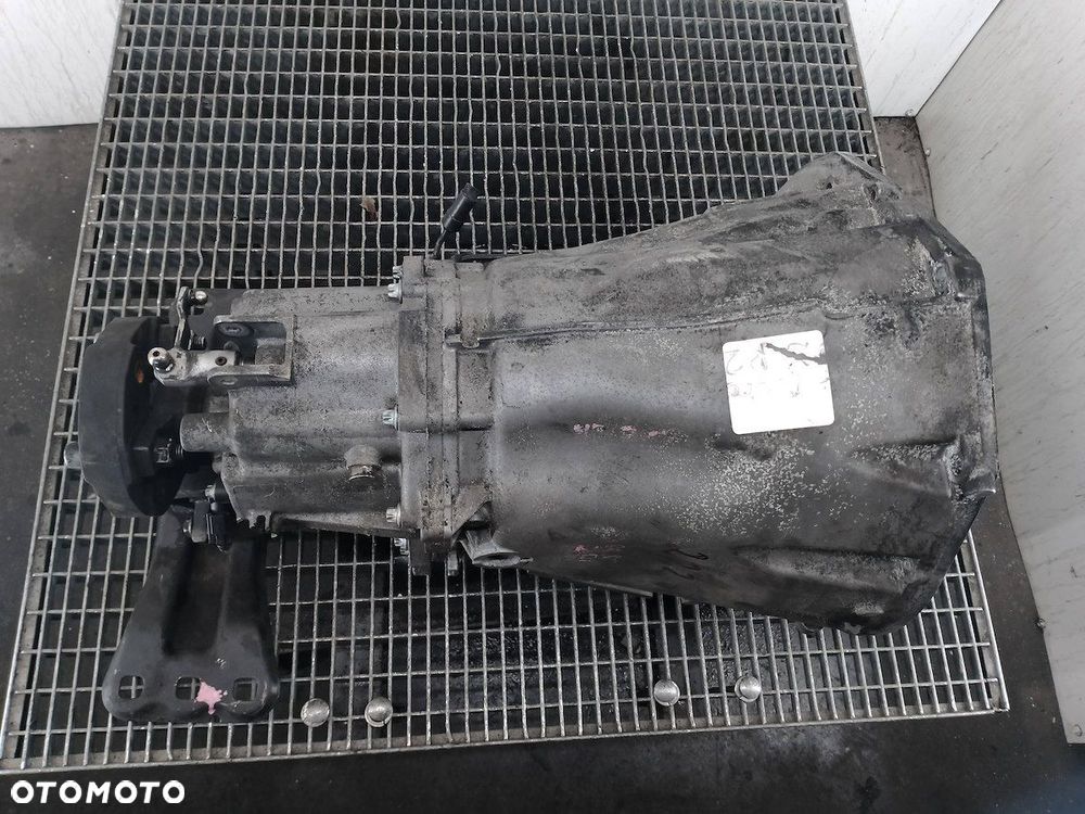 SKRZYNIA BIEGÓW MANUALNA 6 MERCEDES KLASA C W203 2112606800  716.649 2.2 - 6