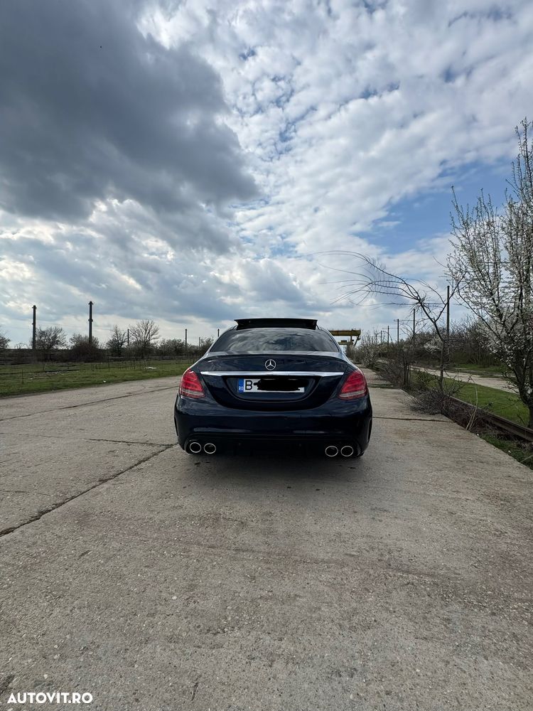Mercedes-Benz C 200 AMG Line - 2