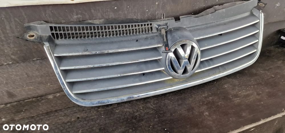 ATRAPA GRILL  VW PASSAT B5 Lift  3B0 - 3