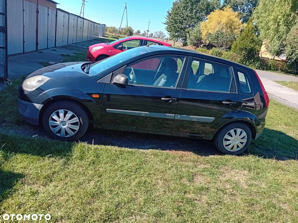 Ford Fiesta 1.3 Ambiente - 3
