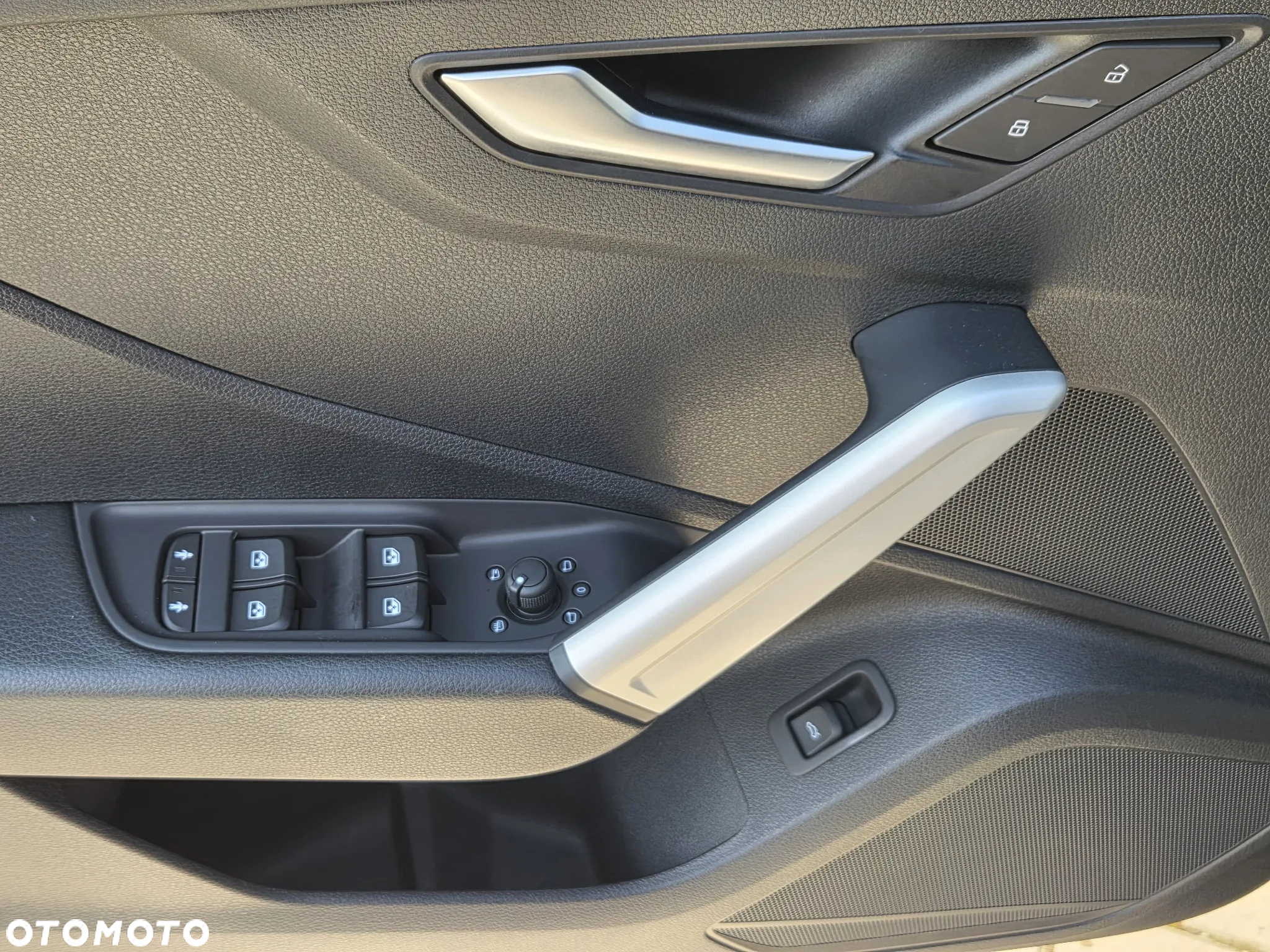 Audi Q2 30 TFSI - 9
