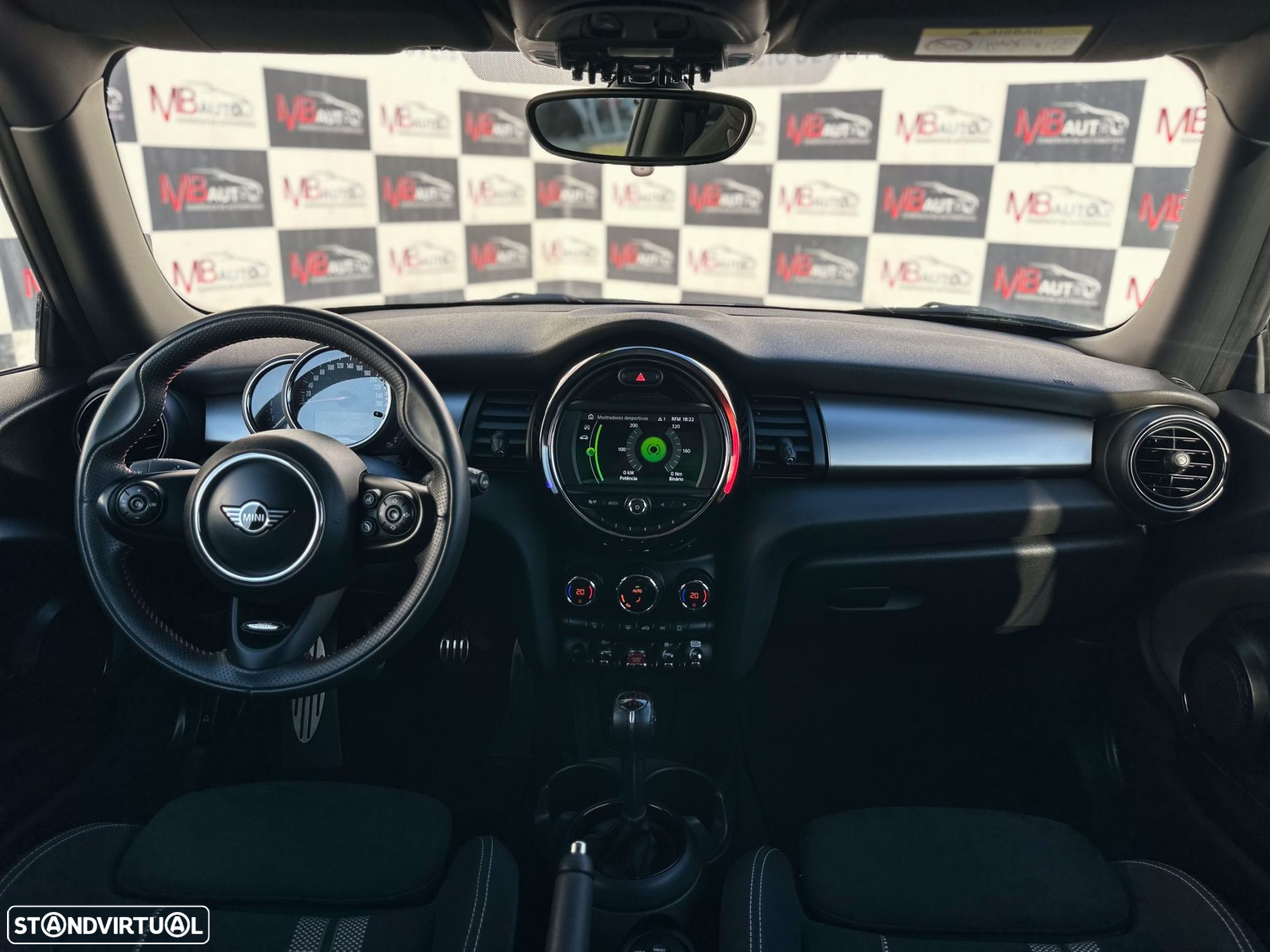 MINI 3 Portas John Cooper Works - 43