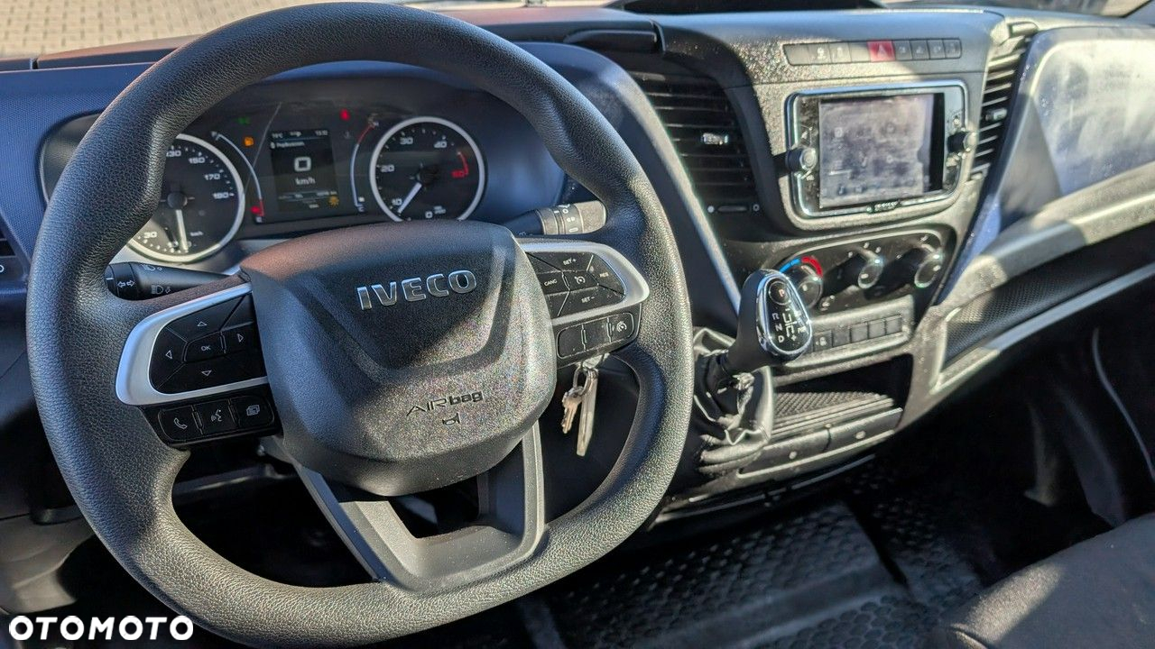 Iveco Daily 35C14 - 11