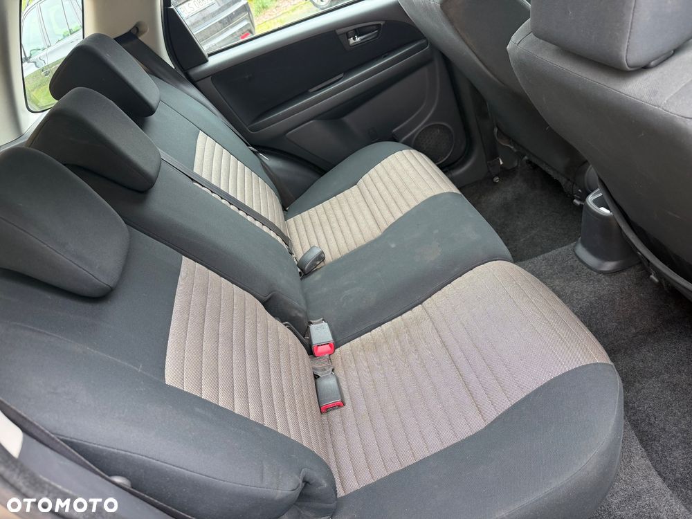 Fiat Sedici 1.6 16V 4x4 Luxury - 10