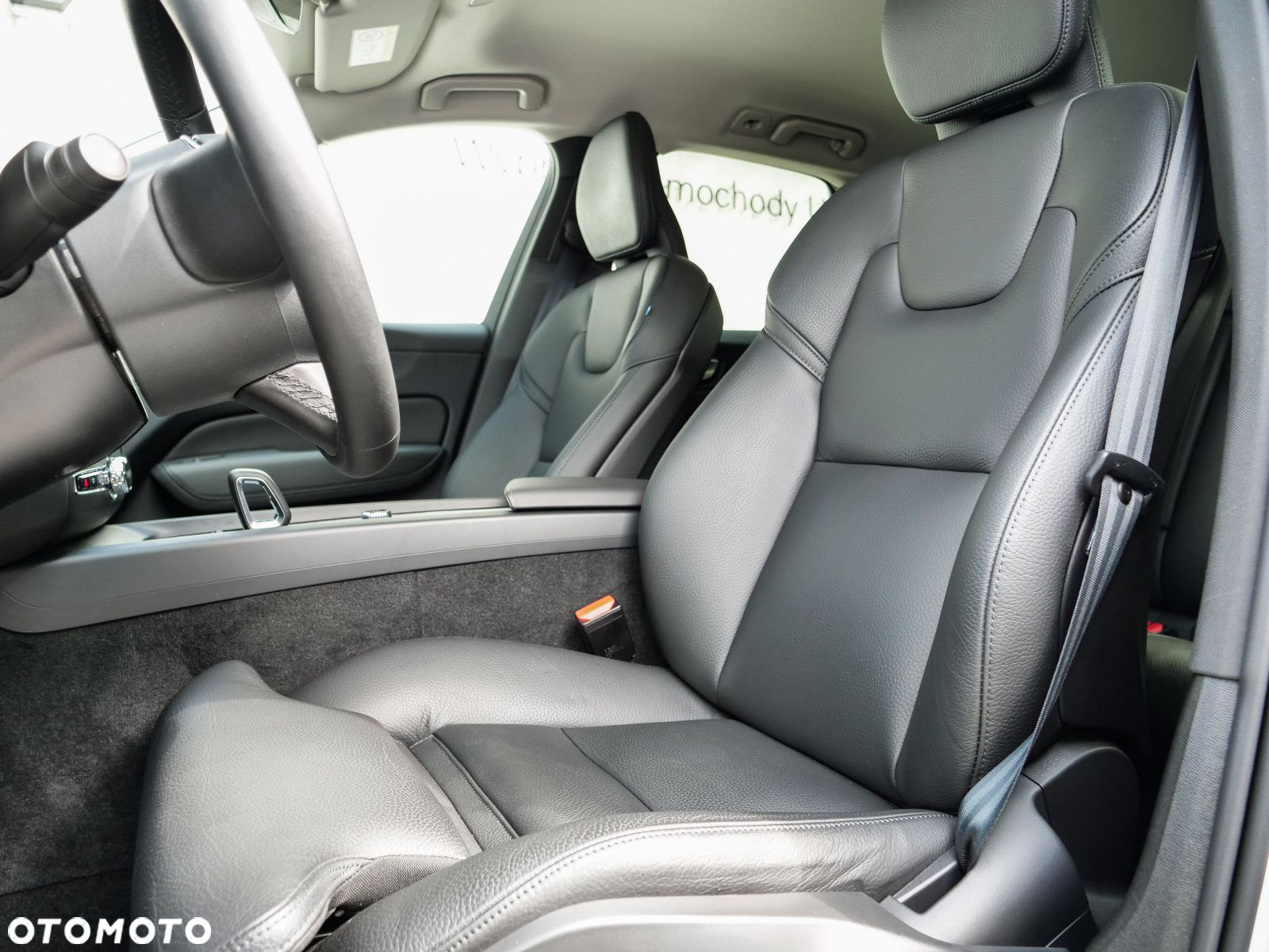 Volvo XC 60 - 12
