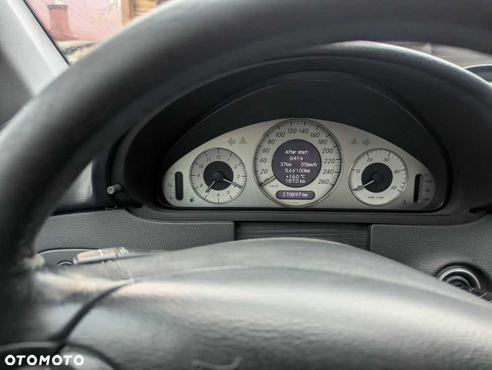 Mercedes-Benz CLK 270 CDI Avantgarde - 2