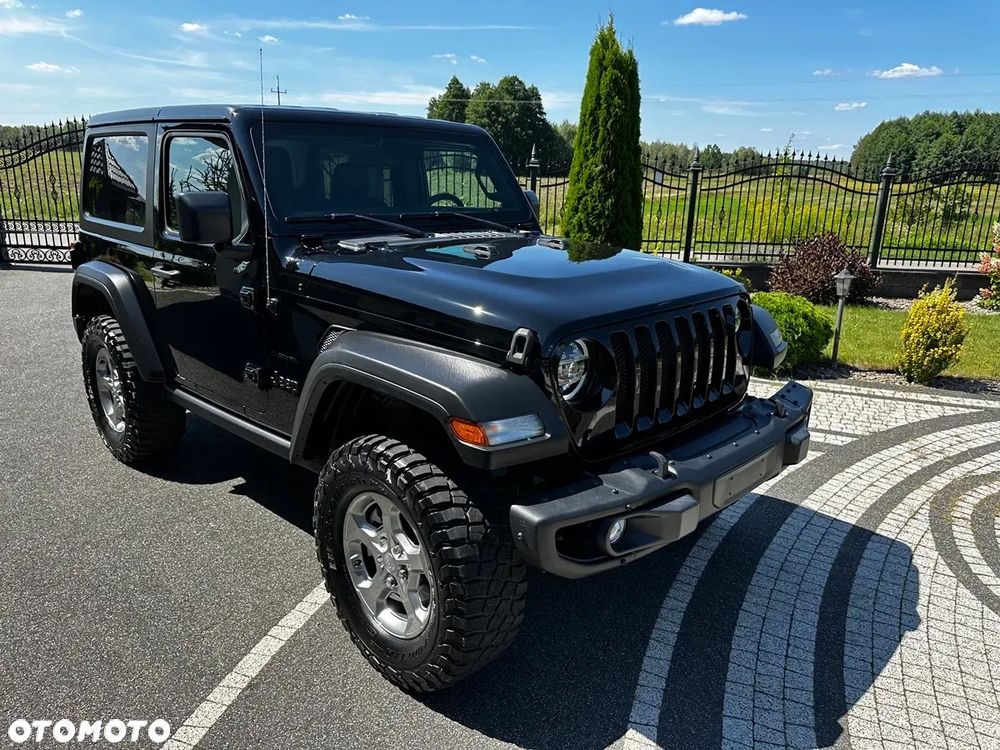 Jeep Wrangler - 5