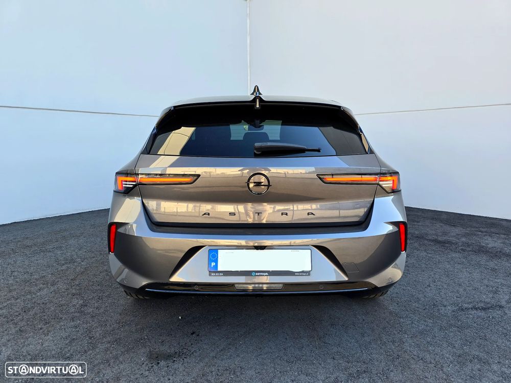 Opel Astra 1.2 T GS Line - 8