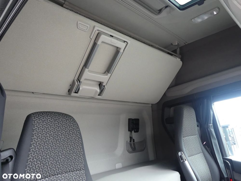 Scania R450 / EURO 6 / RETARDER / STANDARD / AUTOMAT / - 22