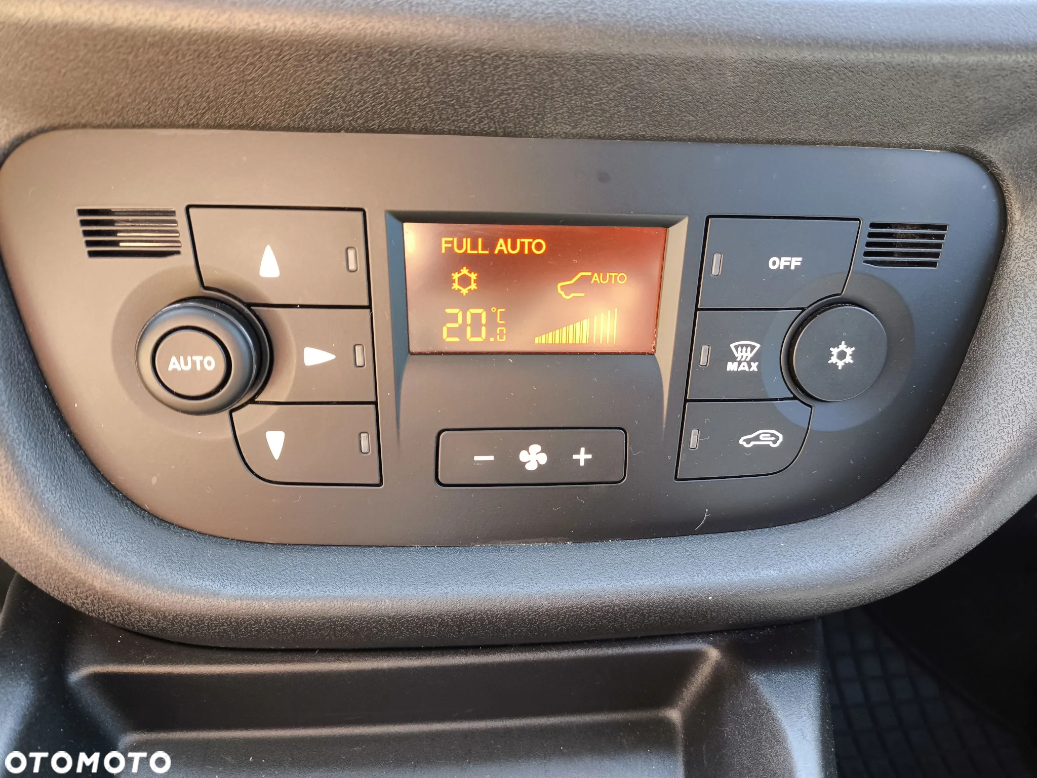 Fiat Doblo - 22