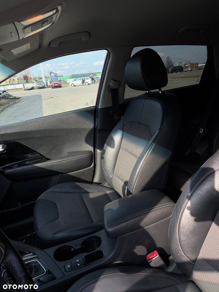 Kia Niro 1.6 GDI HEV 2WD OPF Spirit - 30