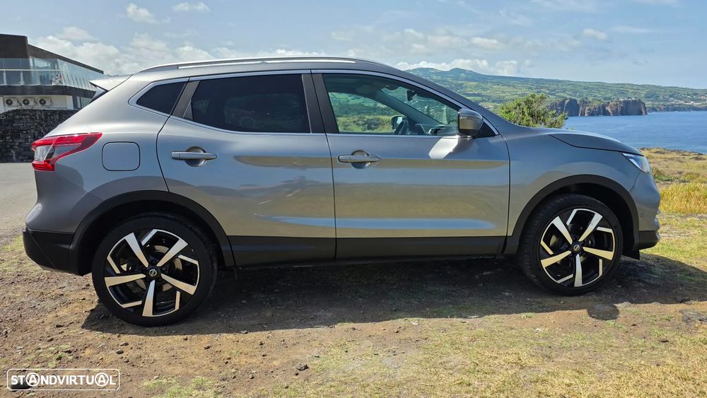 Nissan Qashqai 1.6 dCi Xtronic TEKNA - 1