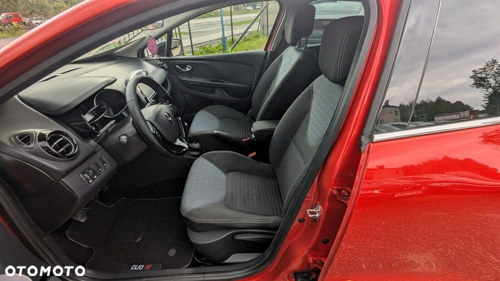 Renault Clio - 13
