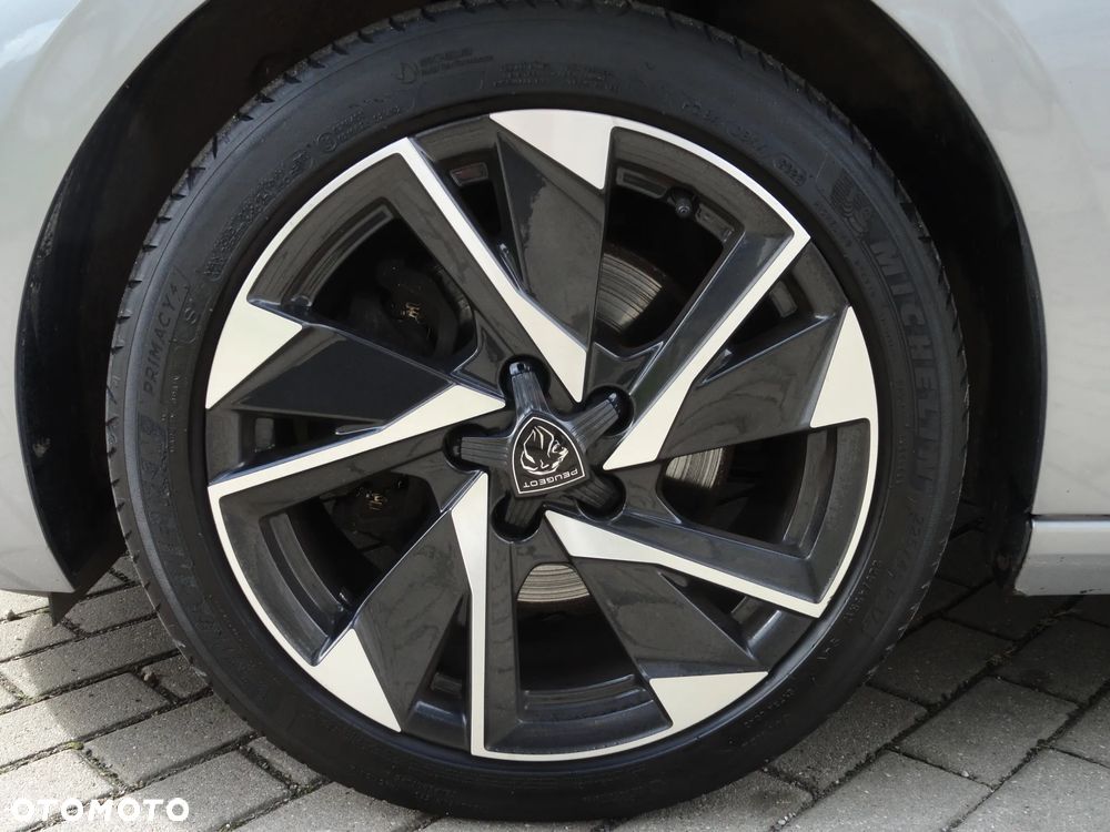 Peugeot 308 BlueHDi 130 EAT8 Stop & Start Allure Pack - 26