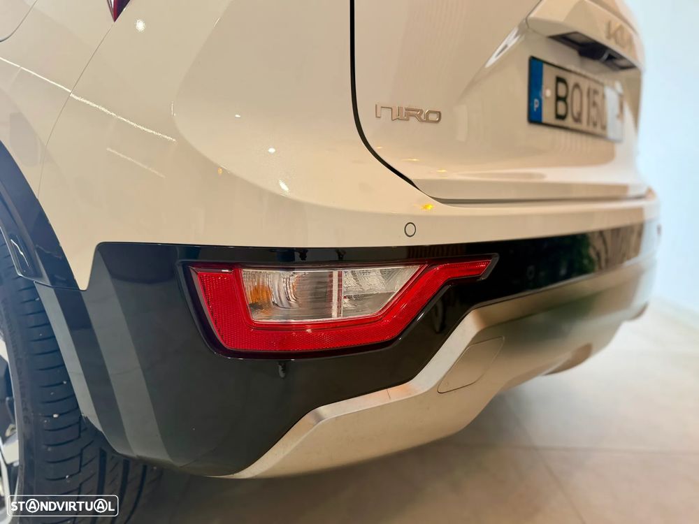 Kia Niro 1.6 GDi HEV Tech - 13