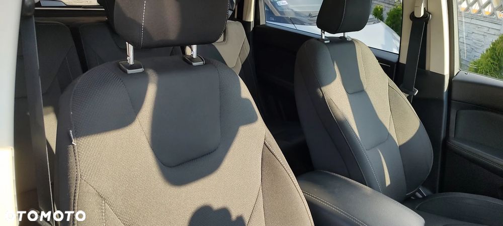 Ford S-Max 2.0 EcoBlue Titanium - 17
