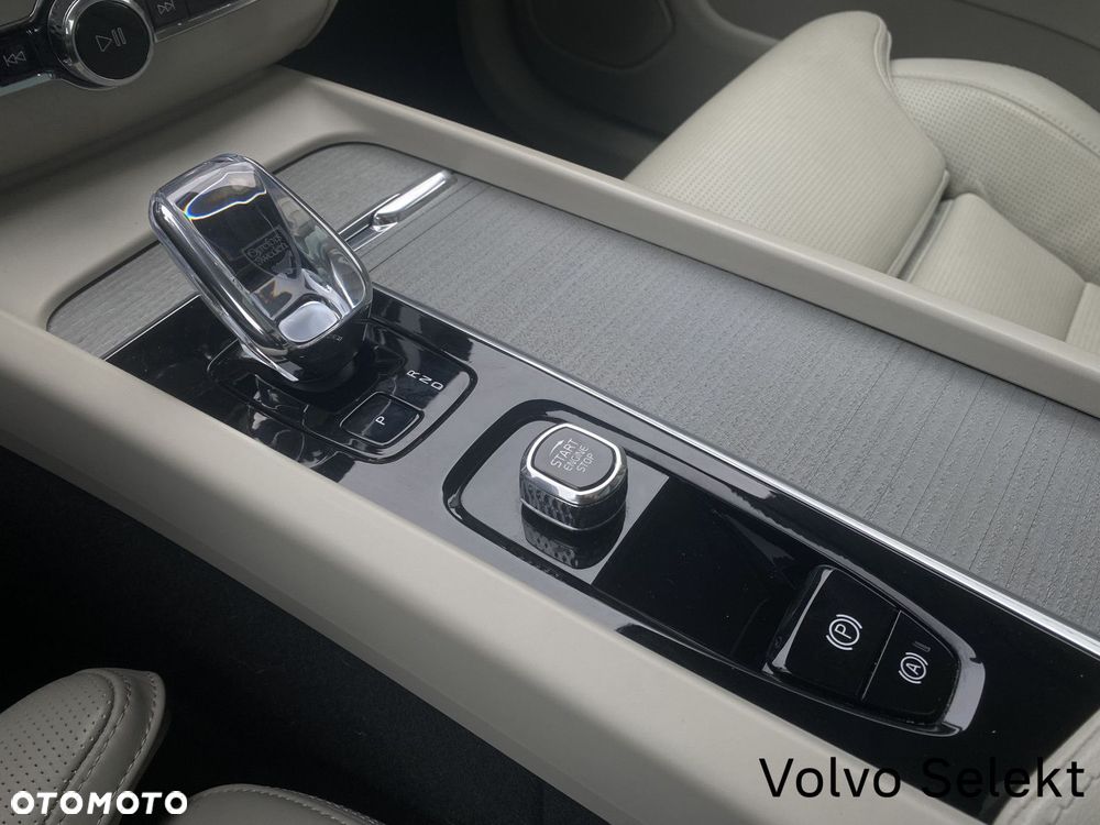 Volvo XC 60 - 23