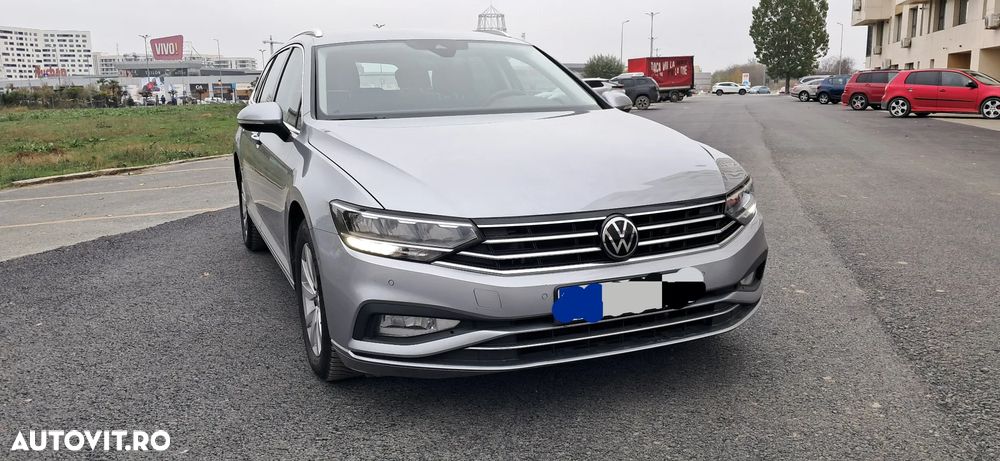 Volkswagen Passat Variant 2.0 TDI DSG (BlueMotion Technology) Comfortline - 24