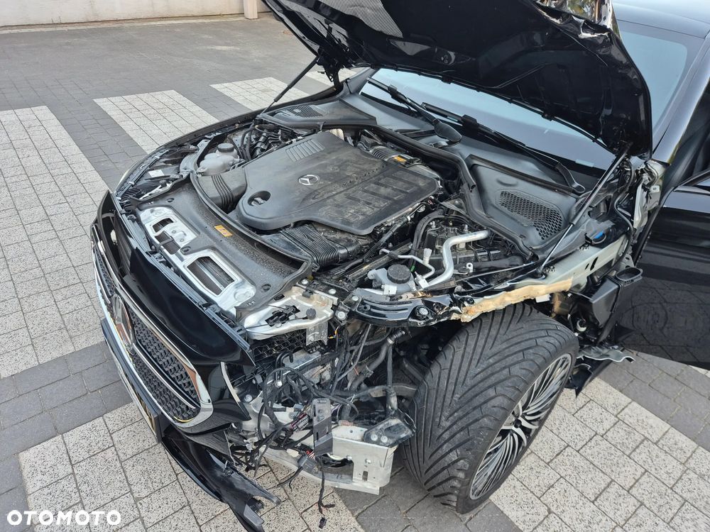 Mercedes-Benz Klasa E 450 mHEV 4-Matic AMG 9G-Tronic - 17
