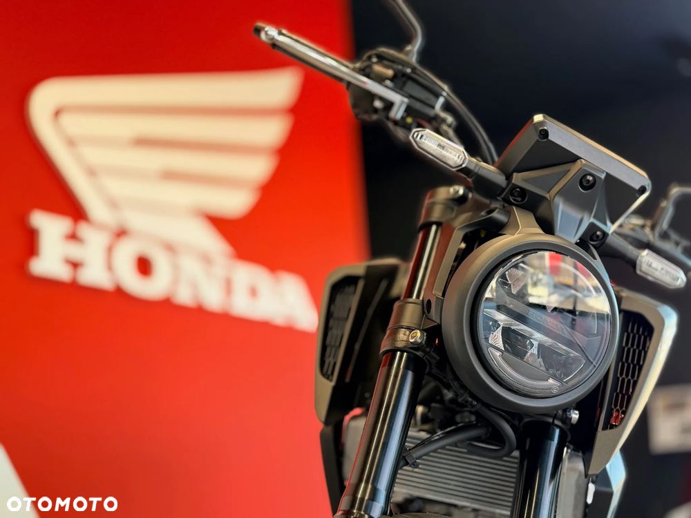 Honda CB - 11