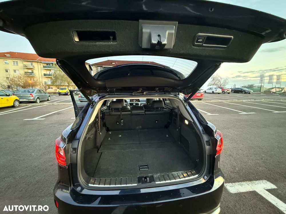 Lexus Seria RX 450hL (hybrid) - 14