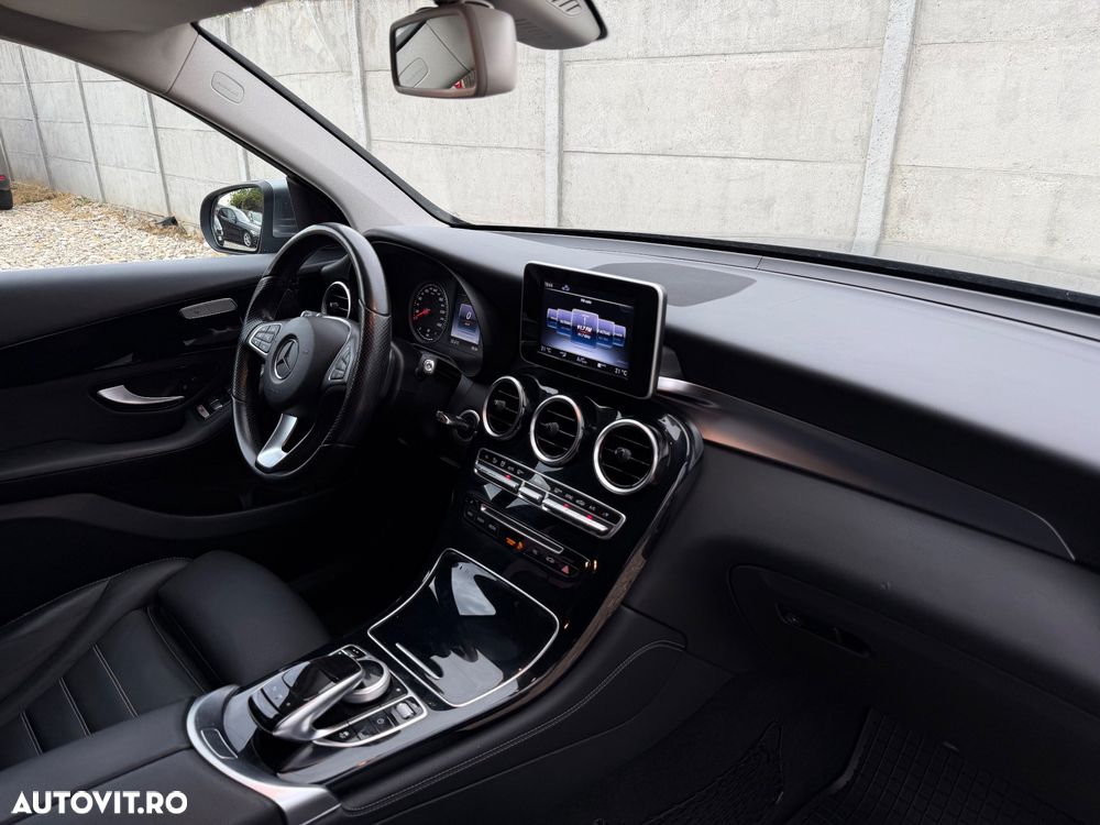 Mercedes-Benz GLC 250 d 4MATIC 9G-TRONIC - 23