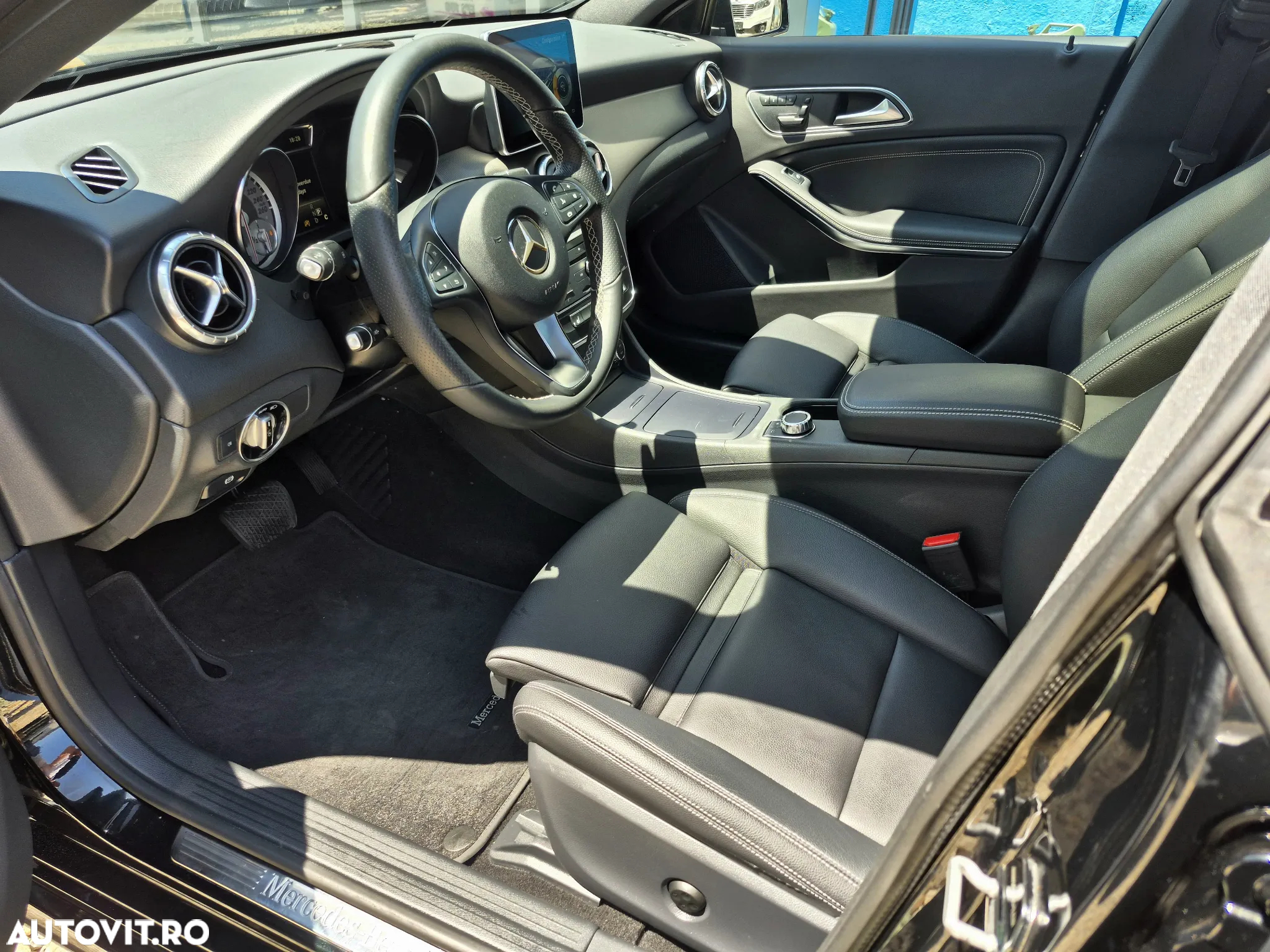Mercedes-Benz CLA 200 d 4Matic 7G-DCT UrbanStyle Edition - 22