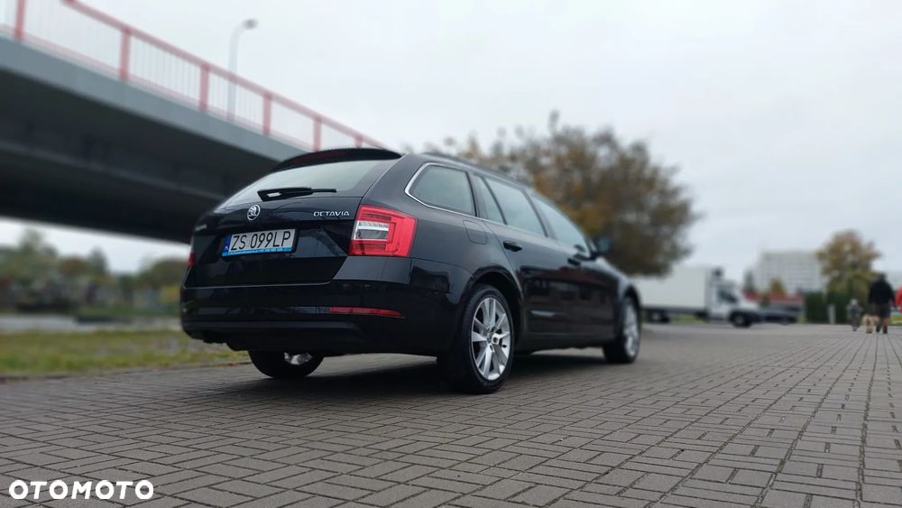 Skoda Octavia 1.5 TSI GPF ACT Ambition DSG - 31