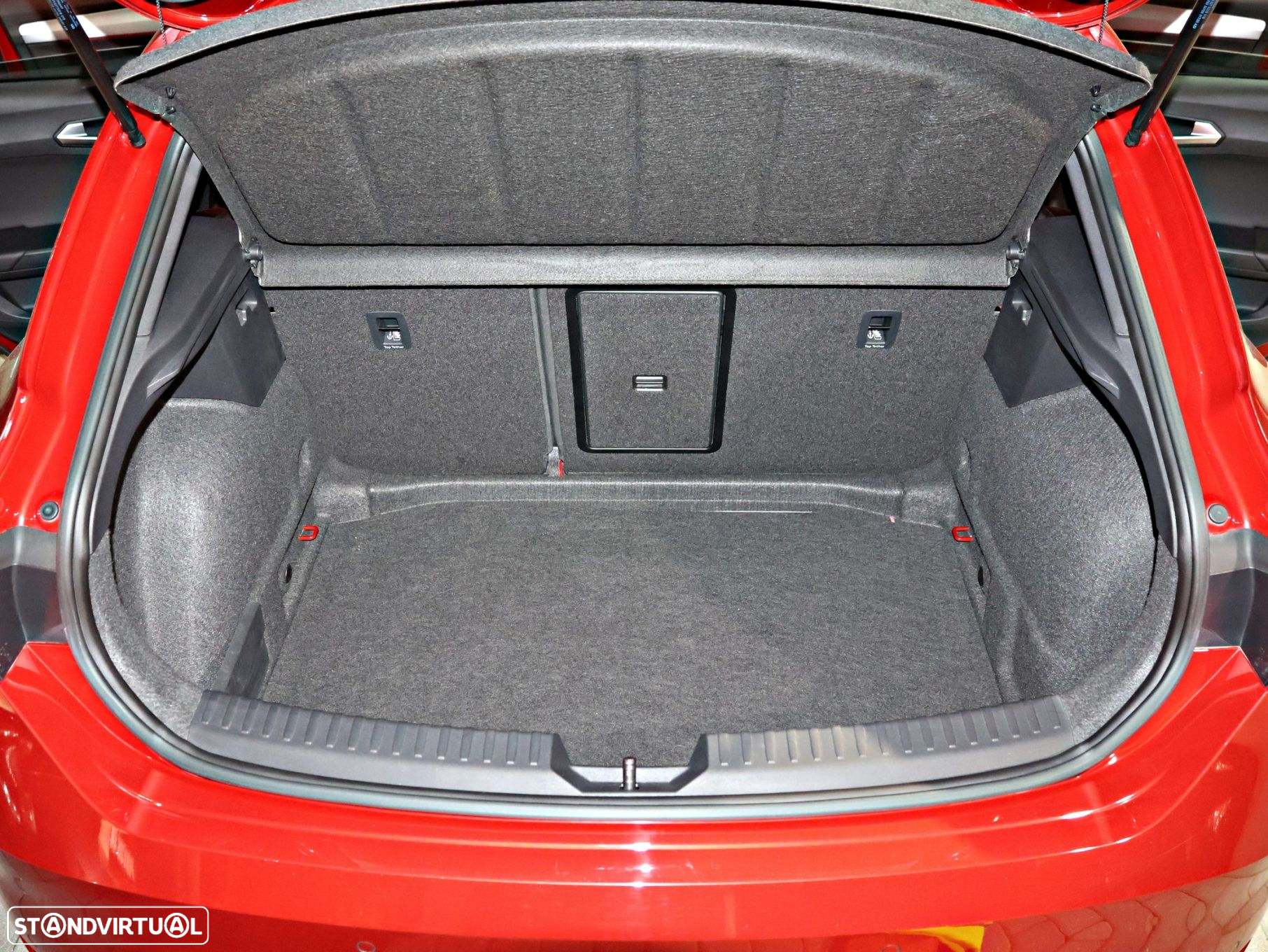 SEAT Leon 1.5 eTSI FR DSG - 39