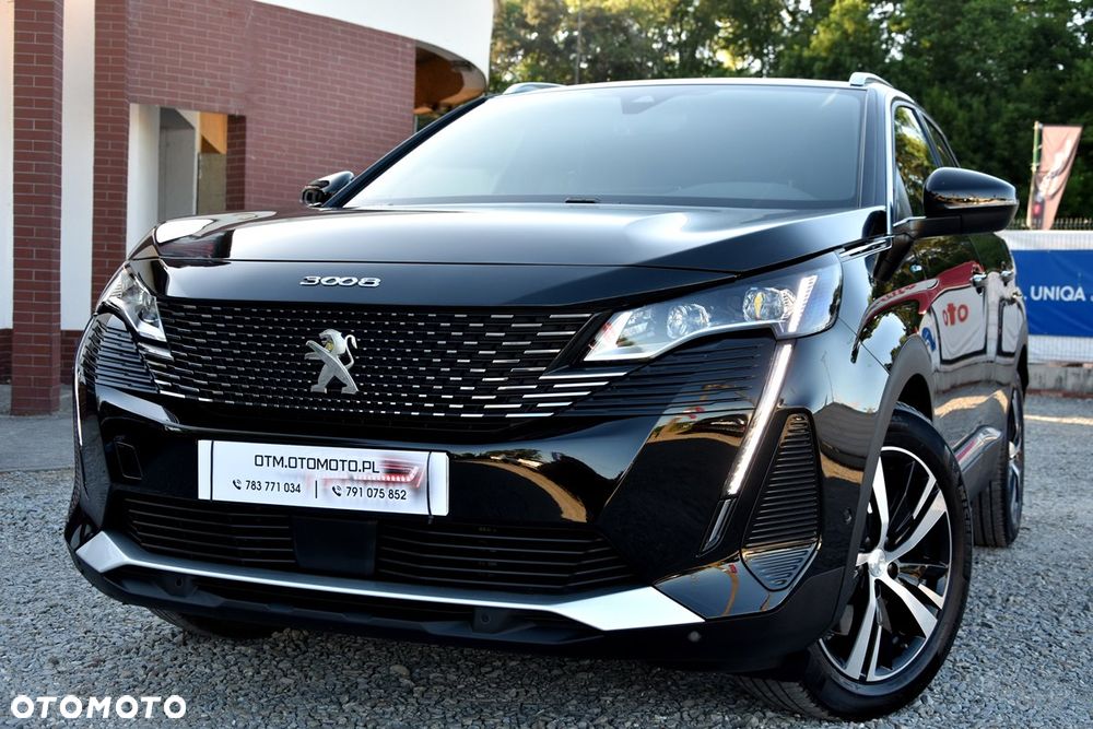Peugeot 3008 1.6 PureTech HYbrid GT Line S&S EAT8 - 10