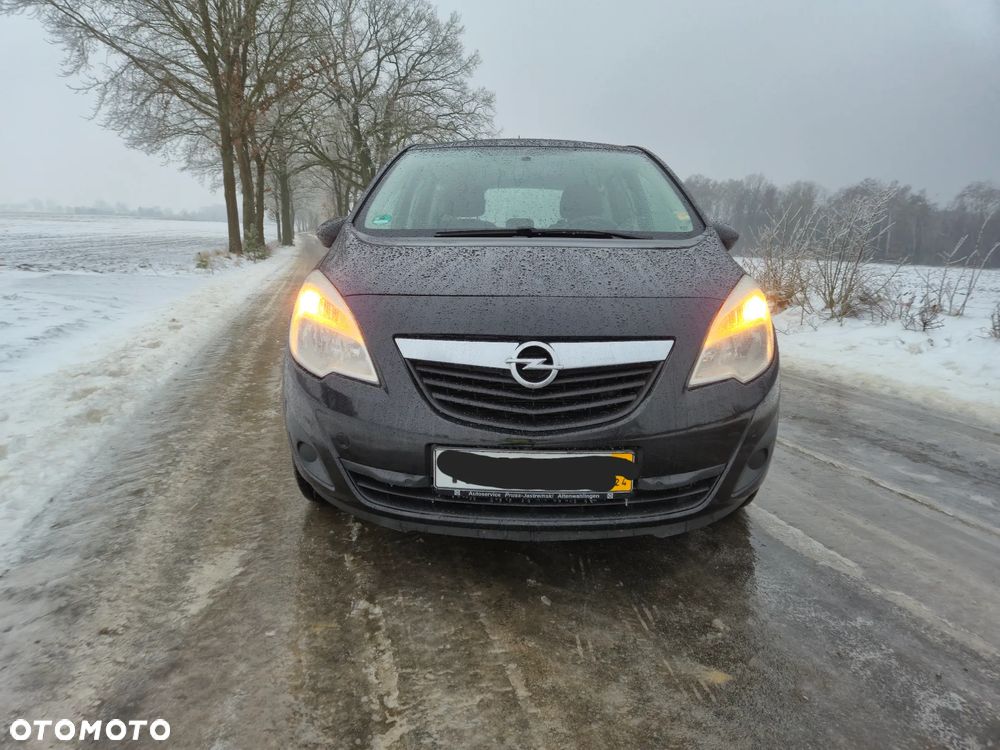 Opel Meriva - 8