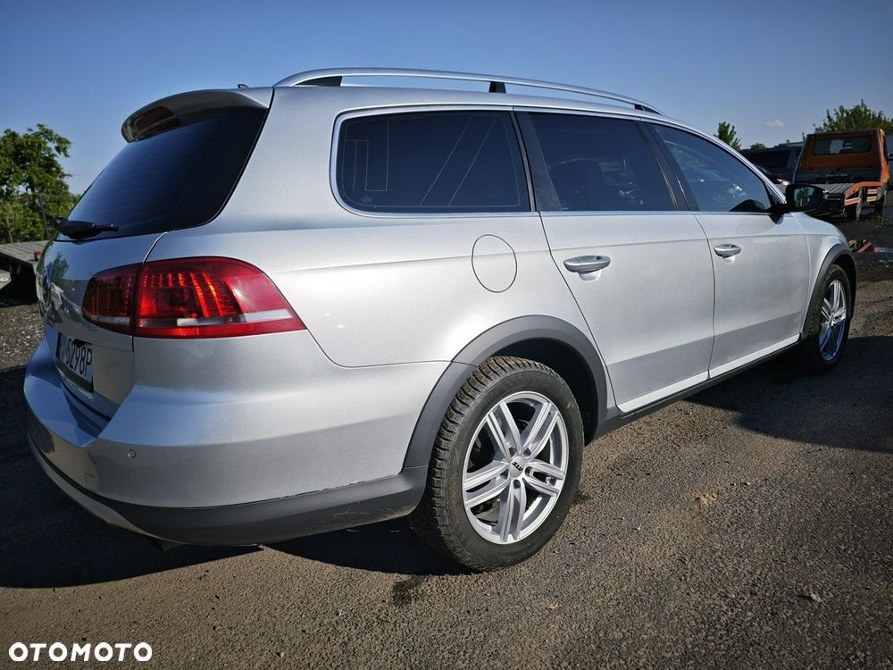 Volkswagen Passat Alltrack 2.0 TSI 4Mot DSG - 6