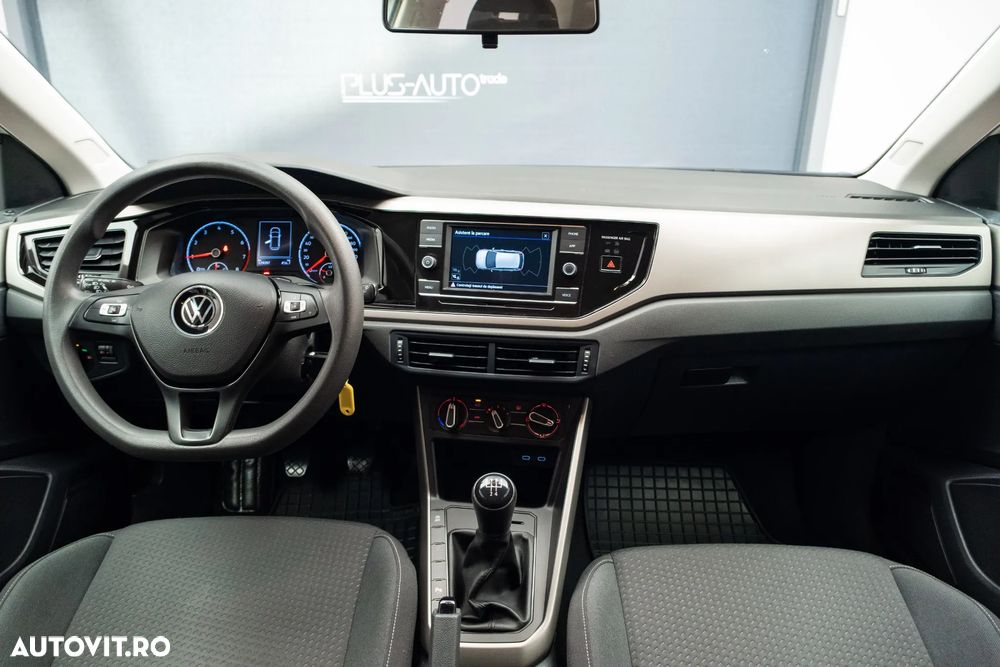 Volkswagen Polo - 12